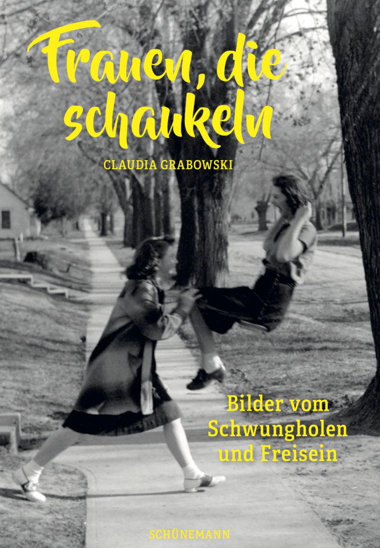 Frauen, die schaukeln<br />